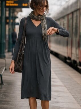 NWT | SKFK | Long Sleeve Midi Gray Dress | Size 6